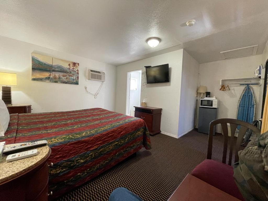Desert Inn Мохаве Экстерьер фото